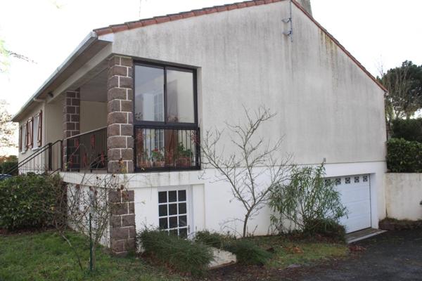 Maison à vendre 7 pièces avec 6 chambres à CHOLET (49)