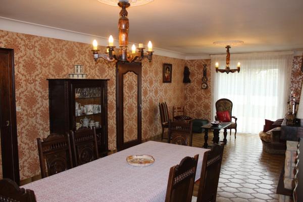 Maison à vendre 7 pièces avec 6 chambres à CHOLET (49)