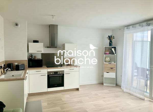 Appartement à louer, 2 pièces - Joué-lès-Tours 37300