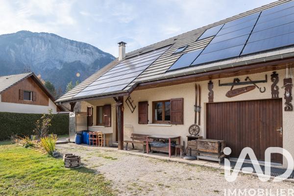 Maison à vendre 7 pièces 115 m² Le Bourg-d'Oisans