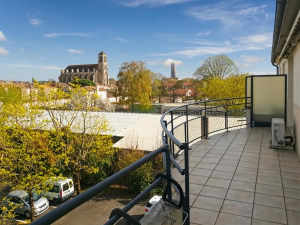 Appartement à vendre 4 pièces NIORT (79)