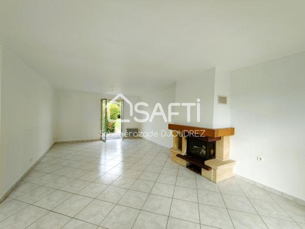 MAISON DE PLAIN-PIED - 4 PIECES - TERRAIN