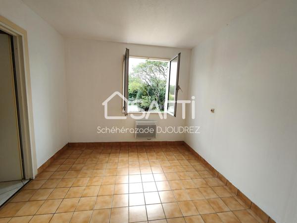 MAISON DE PLAIN-PIED - 4 PIECES - TERRAIN