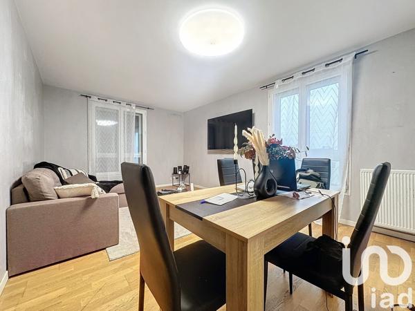 Appartement à vendre 3 pièces 69 m² Les Mureaux