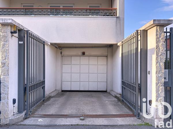 Appartement à vendre 3 pièces 69 m² Les Mureaux