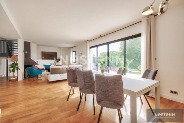 A vendre ? Maison d architecte 5 chambres avec vue degagee sur la baie ? HILLION