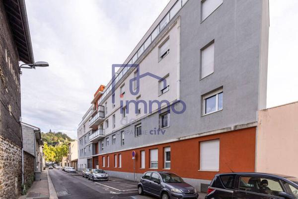 Appartement 4 pièces                                        - 69700 Givors Réf : 21646