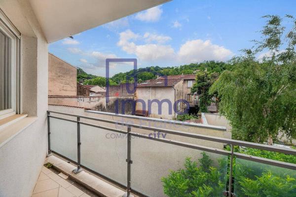 Appartement 4 pièces                                        - 69700 Givors Réf : 21646