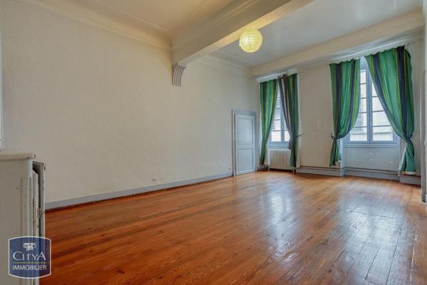 Vente appartement 7 pièces de 219.66m²