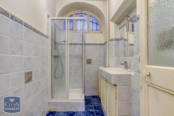 Vente appartement 7 pièces de 219.66m²