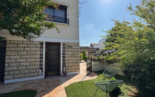 Maison à vendre    4 pièces •  Ormesson-sur-Marne