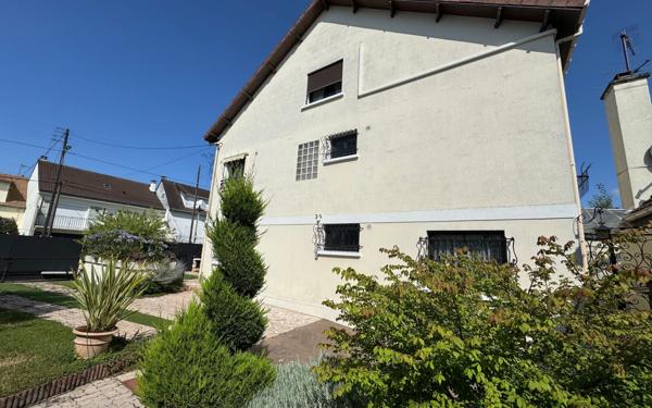 Maison à vendre    4 pièces •  Ormesson-sur-Marne