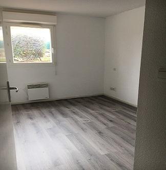 APT T3 - EN REZ DE CHAUSSÉE AVEC TERRASSE PRIVÉE & 2 PLACES DE PARKING RÉSIDENCE SÉCURISÉE -
