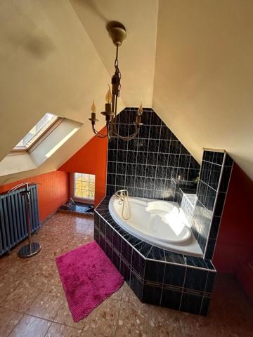 Maison à LE MANS, 72000 - 5 pièces 180m²