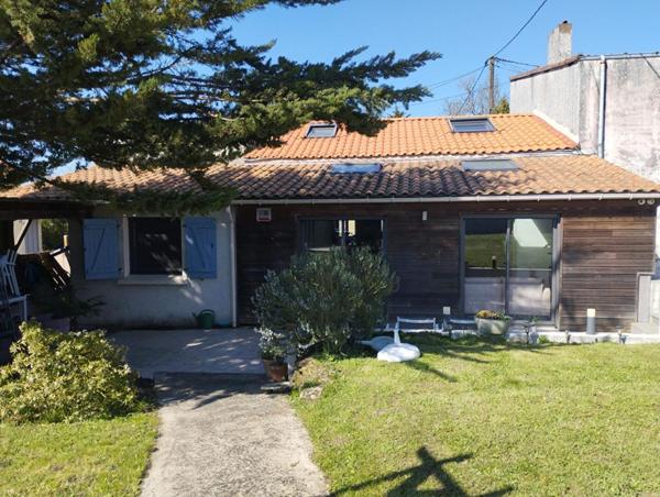 Maison Mauves Sur Loire 6 pièce(s) 150 m2