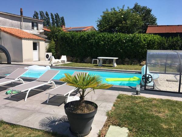 Maison Mauves Sur Loire 6 pièce(s) 150 m2