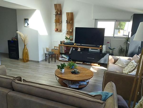 Maison Mauves Sur Loire 6 pièce(s) 150 m2