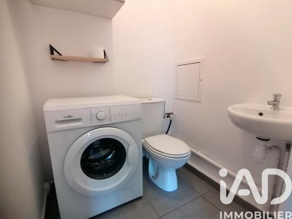 Location appartement 3 pièces 55 m² Hyères