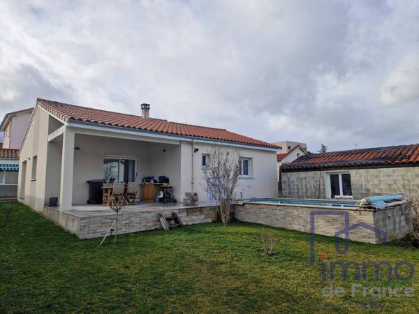 Maison 4 pièces                                        - 42600 Montbrison Réf : 2871-CIFVFOREZVELAY