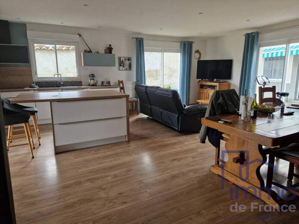 Maison 4 pièces                                        - 42600 Montbrison Réf : 2871-CIFVFOREZVELAY