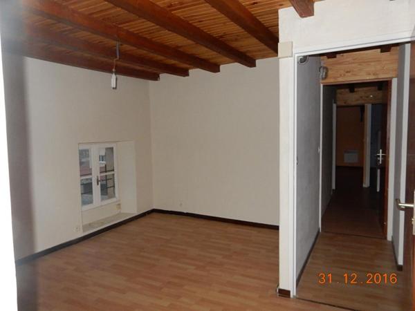 CHATEAUNEUF DE GALAURE  IMMEUBLE DE RAPPORT