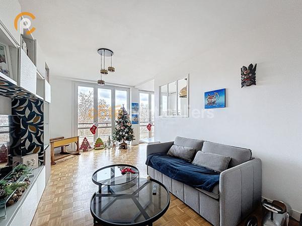 Vente Appartement82 m² - 4 Pièces - PARIS (75012)