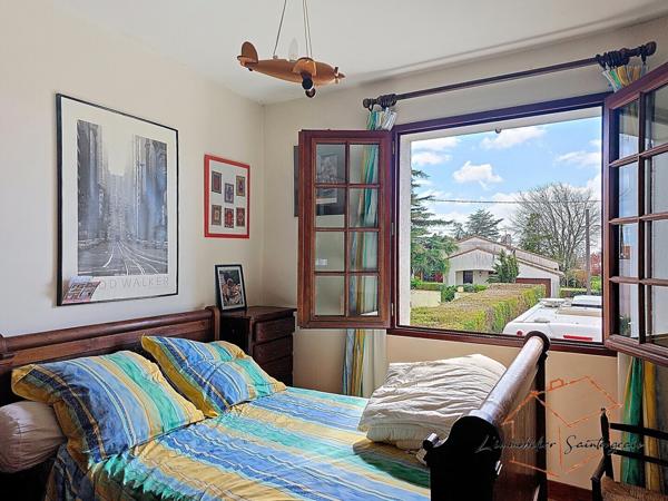 Pavillon trois chambres centre ville 419 600 € H.A.I.*
