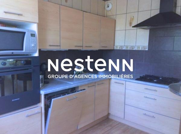 VENISSIEUX - PLATEAU - T4 -VENDU LOUE- LUMINEUX - CAVE - PROCHES ÉCOLES COMMERCES -TRAMWAY T4 - BUS - PROCHE AXES ROUTIERS