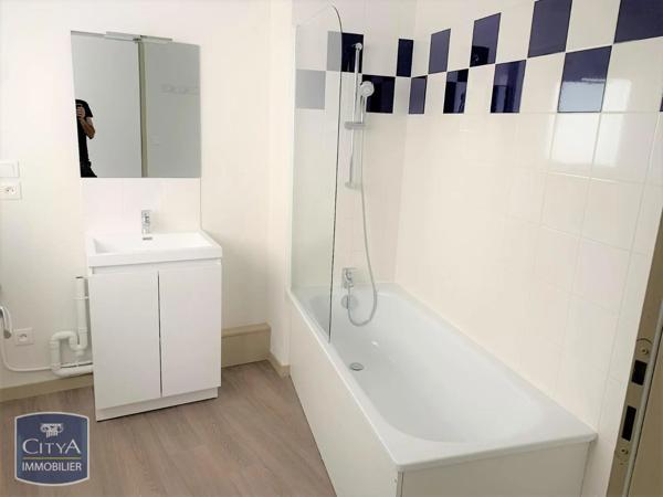 Appartement à louer 2 pièces 53.44m² Laon (02000)
