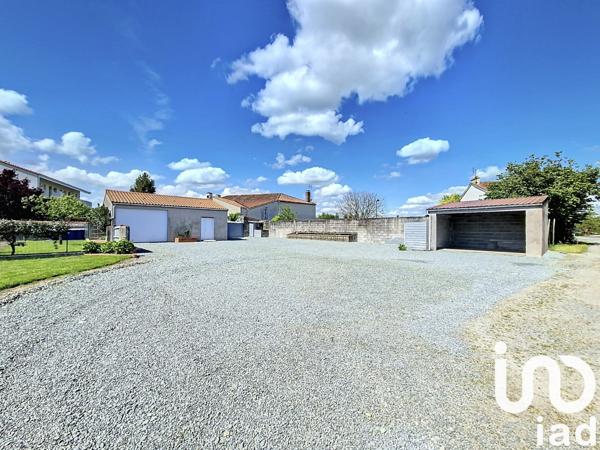 Maison à vendre 5 pièces 119 m² Essarts-en-Bocage