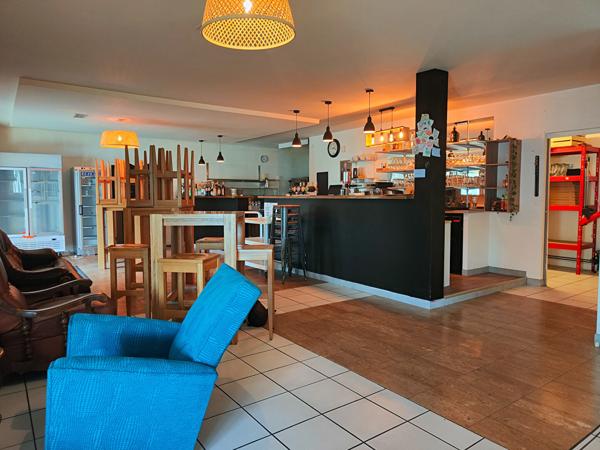 86130 DISSAY Local commercial Dissay 355 m2