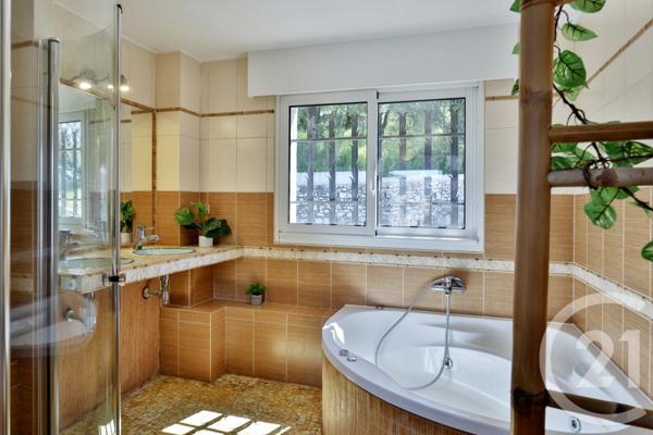 Maison à vendre  9 pièces - 217 m2 NICE - 06