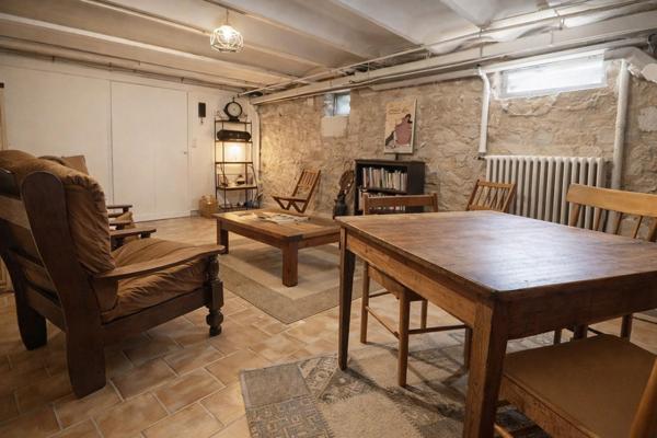 Maison de charme lumineuse, garage et jardinet  à deux pas du Jardin Botanique