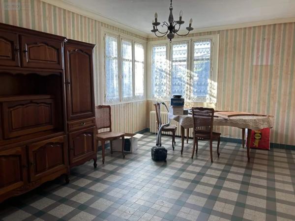 Achat - Maison Château-Gontier-sur-Mayenne 53200 4 pièces 85 m 2 1582 m 2