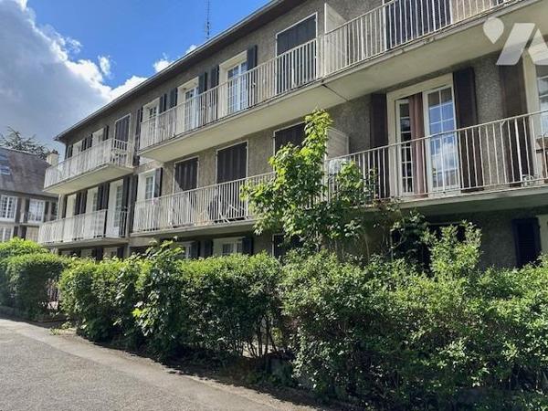 'INVESTISSEMENT LOCATIF 'Appartement T 4 d'une superficie de 81.22 m² (loi carrez) avec cave, grenie