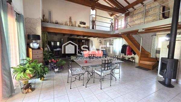 Charmante maison familiale de 157 m²  avec piscine