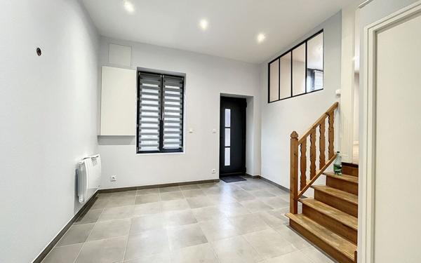 Appartement à louer    2 pièces •  Breuil-le-Sec