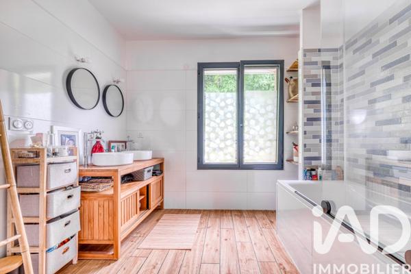 Maison à vendre 7 pièces 130 m² Luzarches