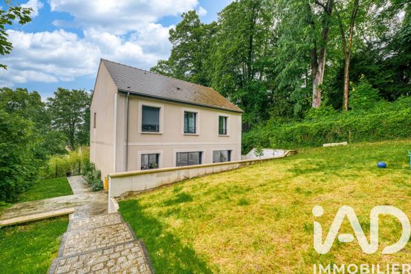 Maison à vendre 7 pièces 130 m² Luzarches