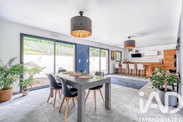 Maison à vendre 7 pièces 130 m² Luzarches