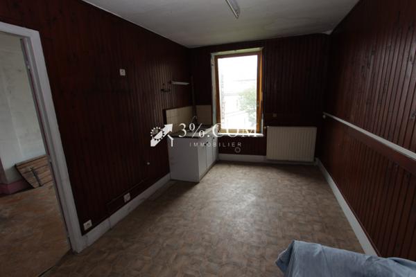 Maison 10 pièce(s) 6 chambre(s) 243 m²