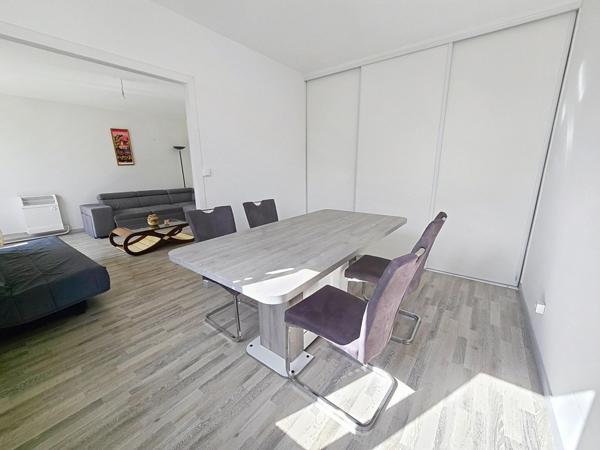 Appartement T3 bis, lumineux et au calme