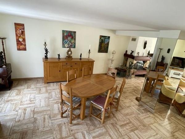 Maison Tournan En Brie 6 pièce(s) 200 m2