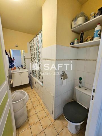 Appartement type F2 avec place de parking, loué