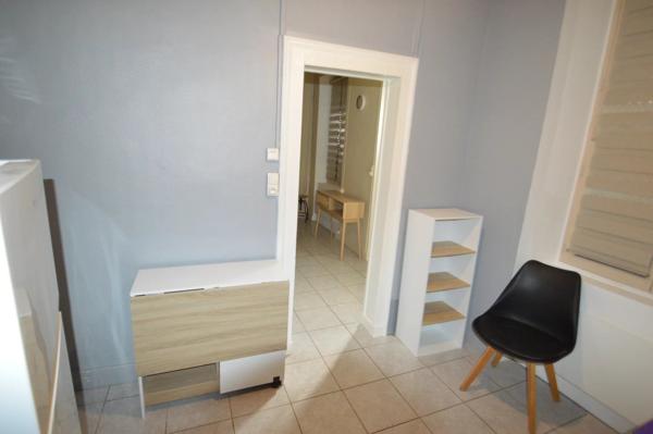 Location                                                      Appartement
                        
                                         34 m2                     à Écommoy