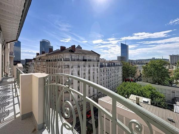 APPARTEMENT T5 A VENDRE - LYON 6EME ARRONDISSEMENT - 136 m 2 - 785 000 €