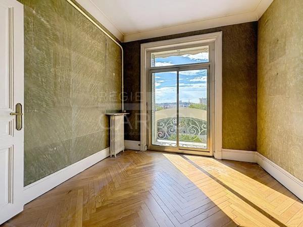 APPARTEMENT T5 A VENDRE - LYON 6EME ARRONDISSEMENT - 136 m 2 - 785 000 €