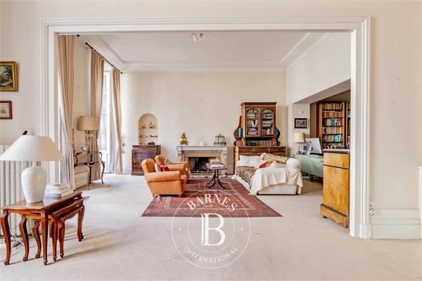 Bordeaux, Appartement 3 Chambres -  197 m² à vendre