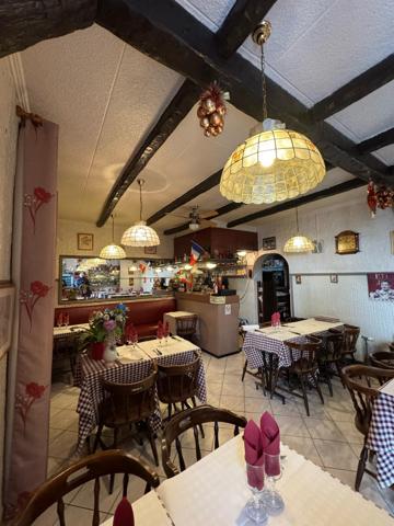 Local commercial - 42.3m2 - Restaurant / Pizzeria