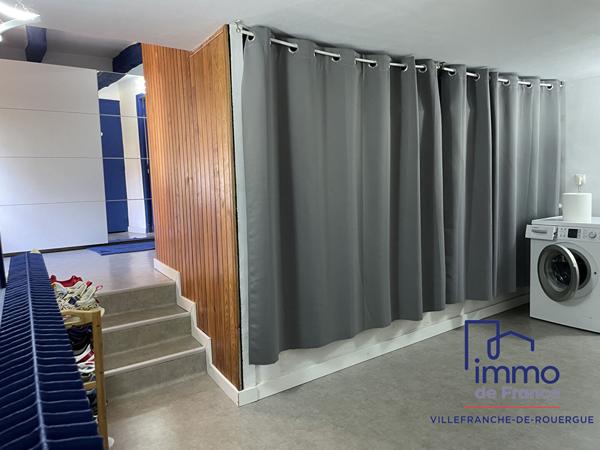 Maison en pierre 165 m², 2/3 chambres, dépendance et garage